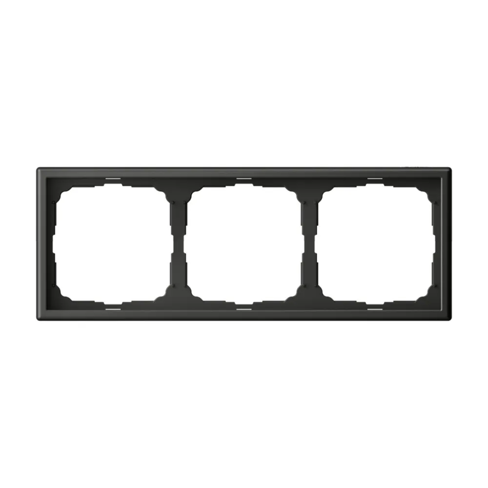 Рамка 3-местная марки «Systeme Electric». Серия «Art Gallery». Цвет: Базальт