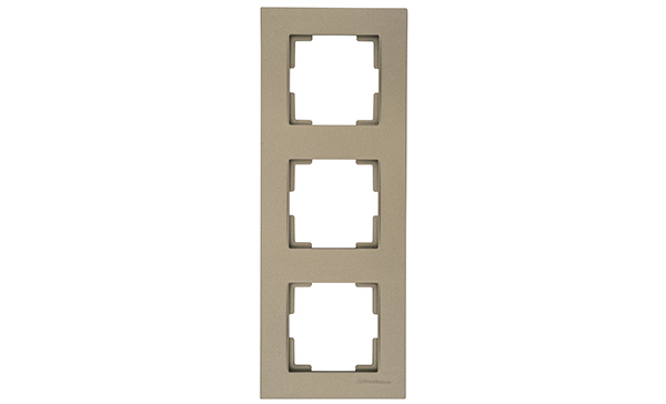 Рамка 3-местная вертикальная