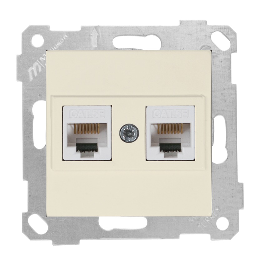 Розетка компьютерная двойная